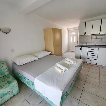 Seso B Apartament Pag Town